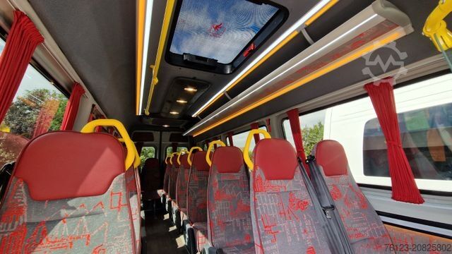 Kleinbus MERCEDES-BENZ 515 Sprinter 22 Schlafsessel Vorlauffahrzeug 2x