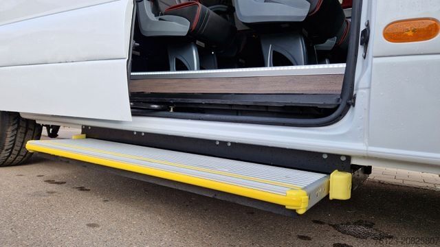 Kleinbus MERCEDES-BENZ Sprinter 315 Flexi Boden Rolli Doppel AC
