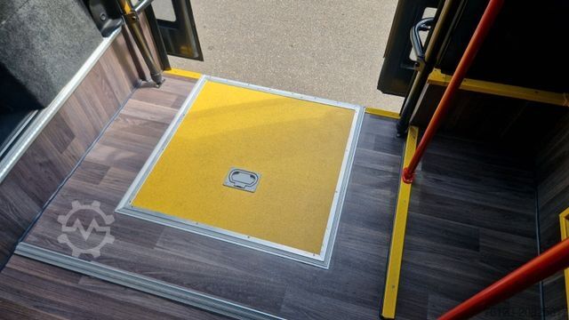 Kleinbus MERCEDES-BENZ 517 / 515 Frontniederflur mit Ada Systeme