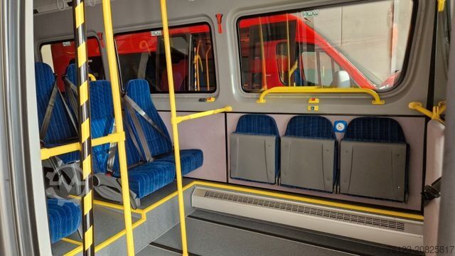 Kleinbus MERCEDES-BENZ 517 / 515 Frontniederflur mit Ada Systeme