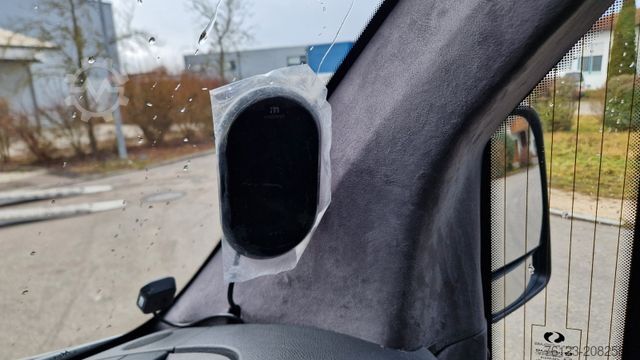 Kleinbus MERCEDES-BENZ 30 Sitzer Schul- Transferbus 519 Lagerfahrzeug