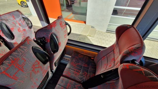 Kleinbus MERCEDES-BENZ 30 Sitzer Schul- Transferbus 519 Lagerfahrzeug