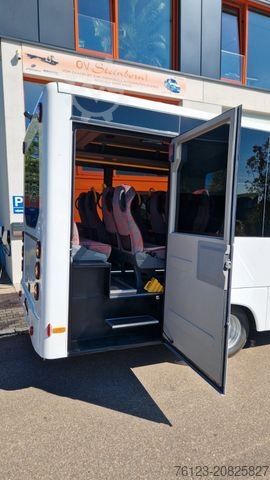 Kleinbus MERCEDES-BENZ 30 Sitzer Schul- Transferbus 519 Lagerfahrzeug