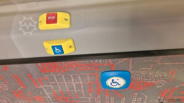 Stadtbus MERCEDES-BENZ 3 x Lagerfahrzeug Bürgerbus Niederflur 9 Sitze