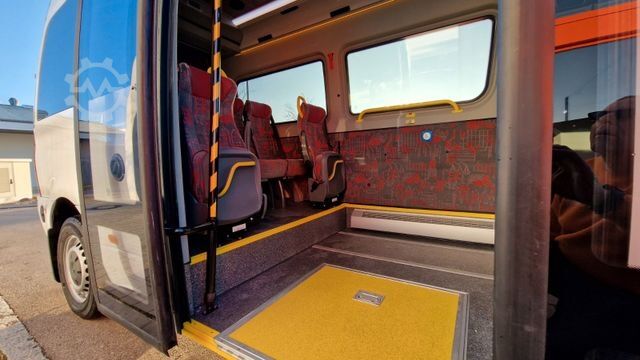 Stadtbus MERCEDES-BENZ 3 x Lagerfahrzeug Bürgerbus Niederflur 9 Sitze