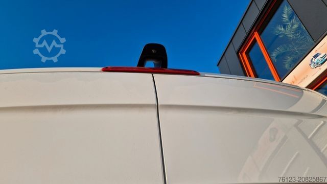 Stadtbus MERCEDES-BENZ 3 x Lagerfahrzeug Bürgerbus Niederflur 9 Sitze