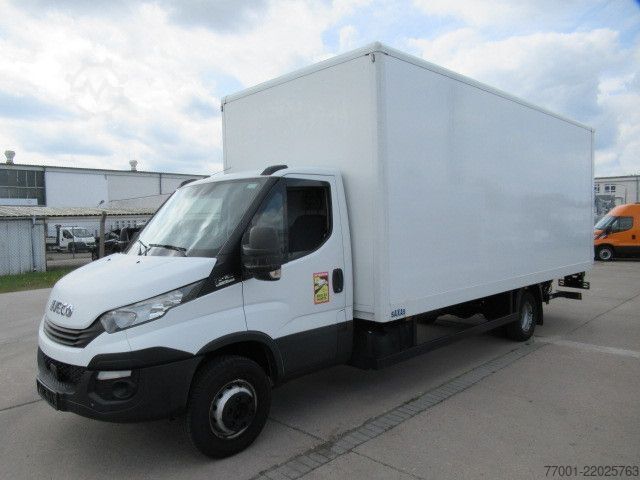 Transporter mit Koffer IVECO 72C18A8/P / EURO-6 / Hi-Matic / Klima