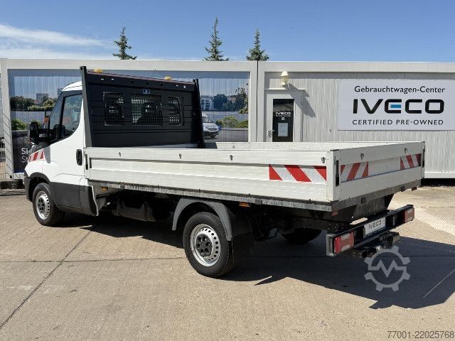 Pritschenwagen IVECO 35S15 / 3.0 Liter / Klima / AHK