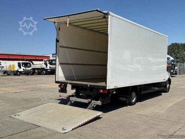Transporter mit Koffer IVECO 70C18HA8/P