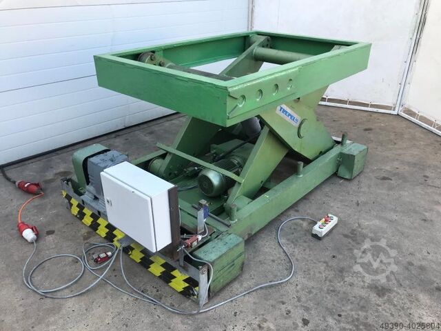Hydr. scissor lift table TREPEL - L. A. VAN EIJLE & Co.
