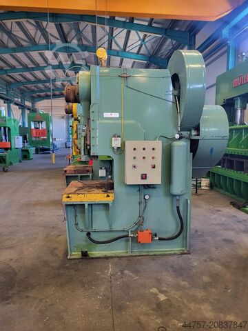 Exzenterpresse GIZELIS 150t