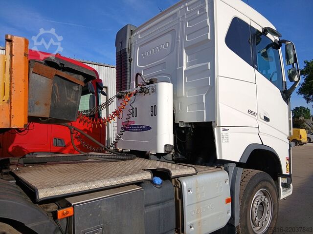 Standard tractor unit VOLVO FH 16.650