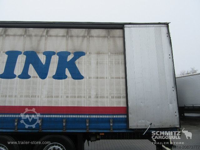 Auflieger mit Pritsche & Plane Schmitz Cargobull Curtainsider Standard Getränke