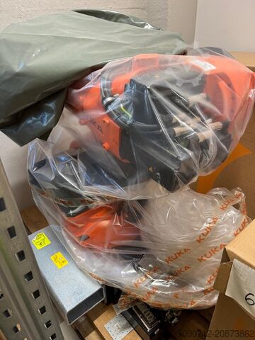 Industrieroboter KUKA KRC4 KR120 R1800 nano / FLR