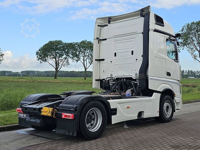Standard-SZM MERCEDES-BENZ ACTROS 1845 LS BIGSPACE RETARDER