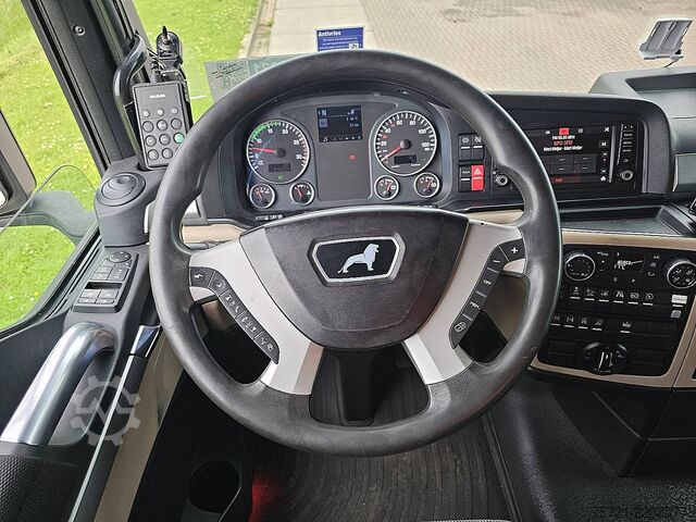 Standard-SZM M.A.N. 33.500 TGX XLX 6X4 BLS