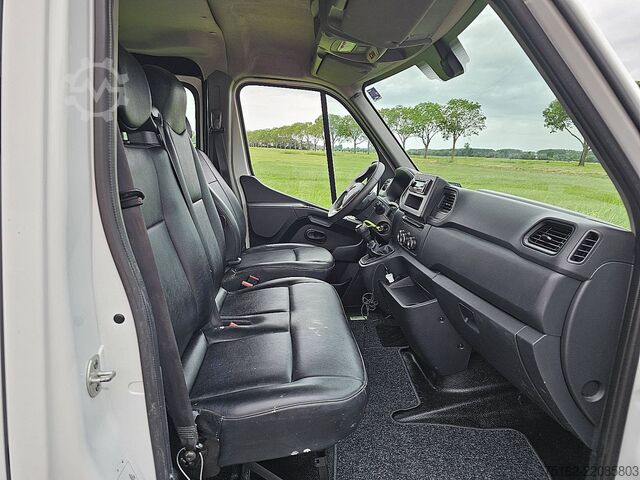 High-roof van RENAULT MASTER 2.3 L1H1 Dubbel Cabine!