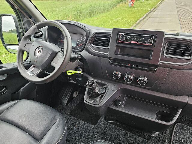 High-roof van RENAULT MASTER 2.3 L1H1 Dubbel Cabine!