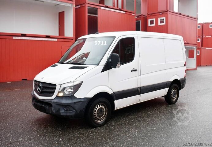 Koffer Mercedes-Benz Sprinter 213 CDi Kastenwagen, defekt