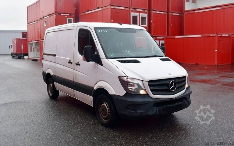 Koffer Mercedes-Benz Sprinter 213 CDi Kastenwagen, defekt
