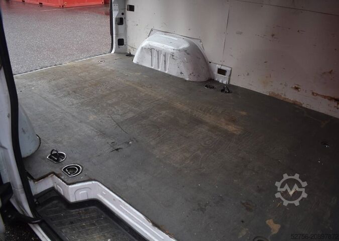 Koffer Mercedes-Benz Sprinter 213 CDi Kastenwagen, defekt