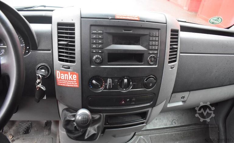 Koffer Mercedes-Benz Sprinter 213 CDi Kastenwagen, defekt