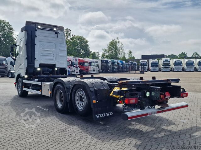 BDF-System Volvo FH 13.500 Globetrotter 6x2 BDF - 4.90 WB - Full...