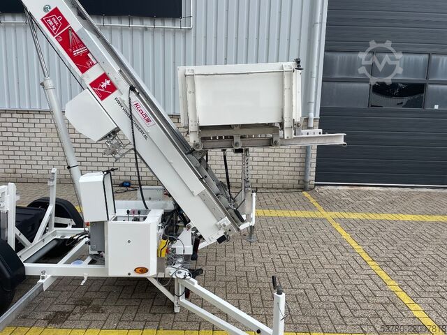 Telescopic boom lift Klaas Toplight 21 AE