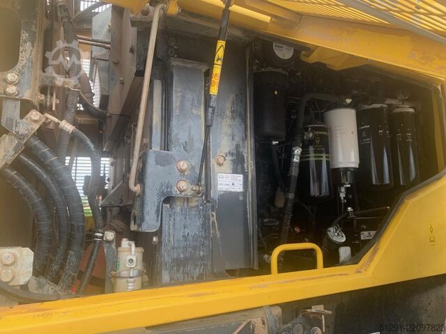WHEEL LOADER Komatsu WA500-8
