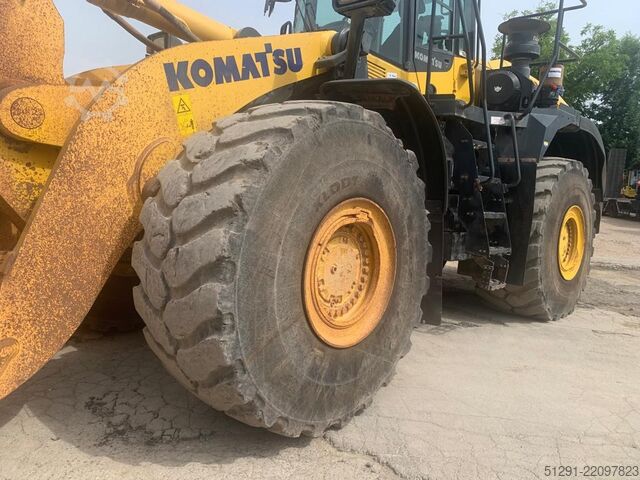 WHEEL LOADER Komatsu WA500-8