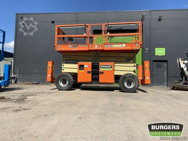 Scissor lift JLG 530LRT