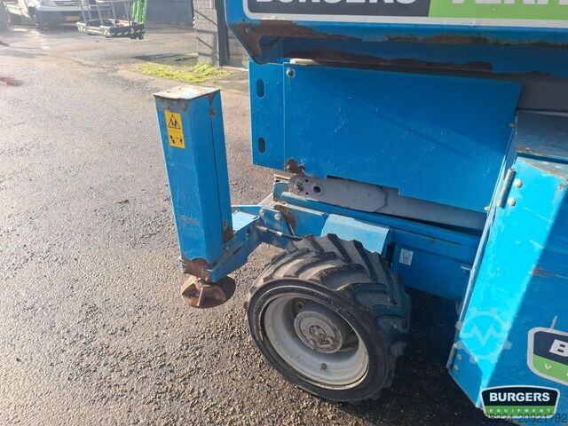 Scissor lift Genie GS-3369 RT