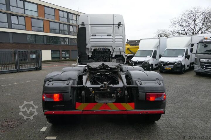 Standard-SZM MAN TGX 33.480 | 6X4 | Hydraulic | 647300Km | 2011 ...