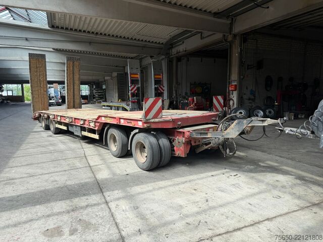 Low loader trailer  T4  4 Achs Tiefladeranhänger