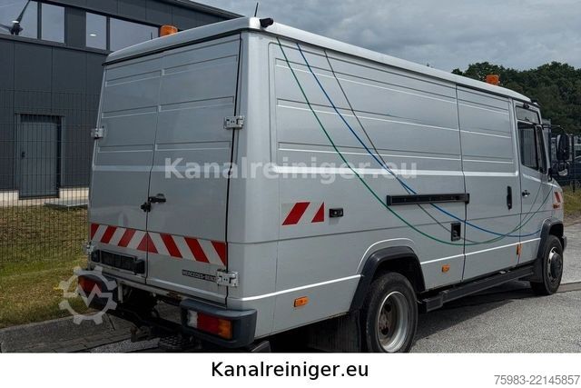 Saugwagen MERCEDES-BENZ Vario 818 D - Müller