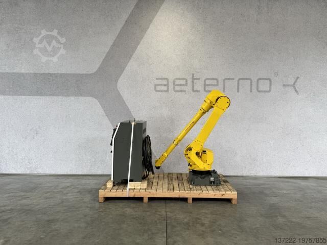 Refurbished Industrial Robot — 1 year warranty FANUC M-710iC/20L