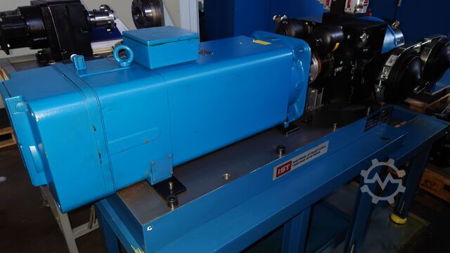 Testing device Instron DTB 2