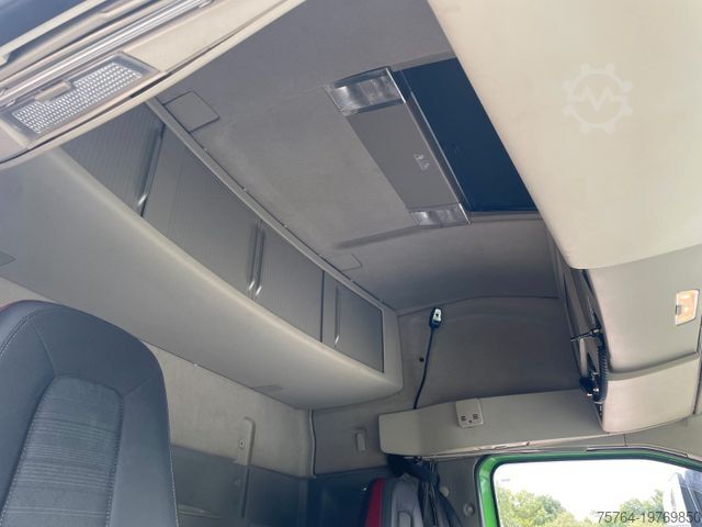 Standard tractor unit VOLVO FH 500 / 2-Kreis-Hydraulik /Globetrotter/1.Hand!