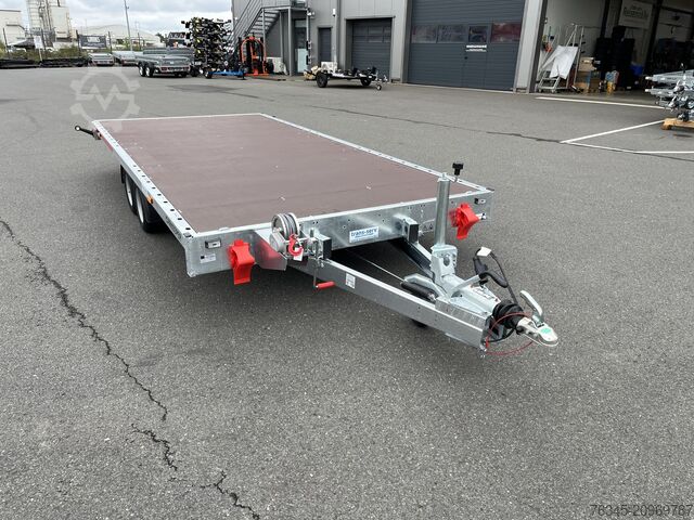 Car carrier trailer Temerad CARKEEPER 4021/2  2,7 to. Siebdruckboden