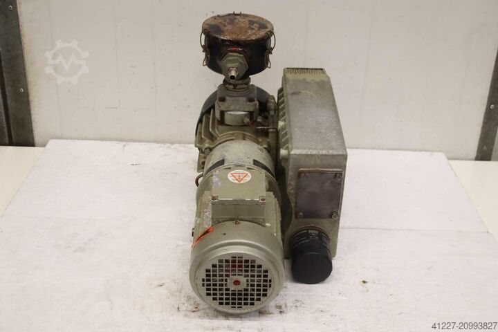 Vacuum pump Busch RC 0025 E 501