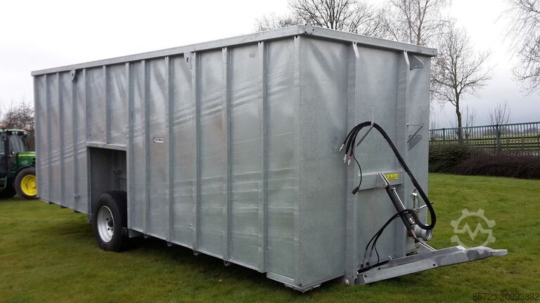 Düngermaschine  Agomac gegalvaniseerde mest-pompcontainer