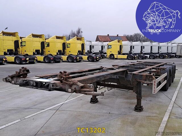 Container transportation Vanhool 