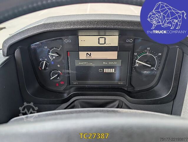 Hazardous substances Renault T 440