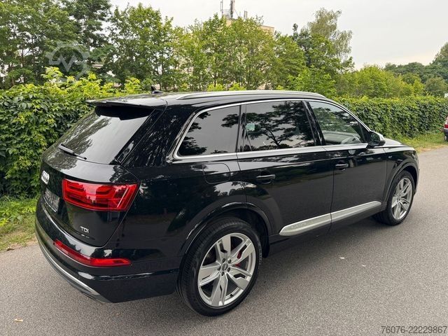 Pick-up AUDI SQ7 4.0 TDI quattro tiptronic