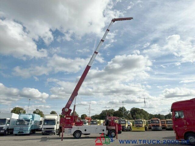 Autokran Mercedes-Benz 1529 Klaas Dachdecker Montagekran Hakenhöhe 46 M