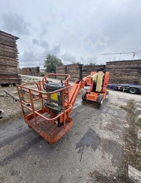 Gelenkteleskopbühne JLG E300 AJP Elektro 11,14 m