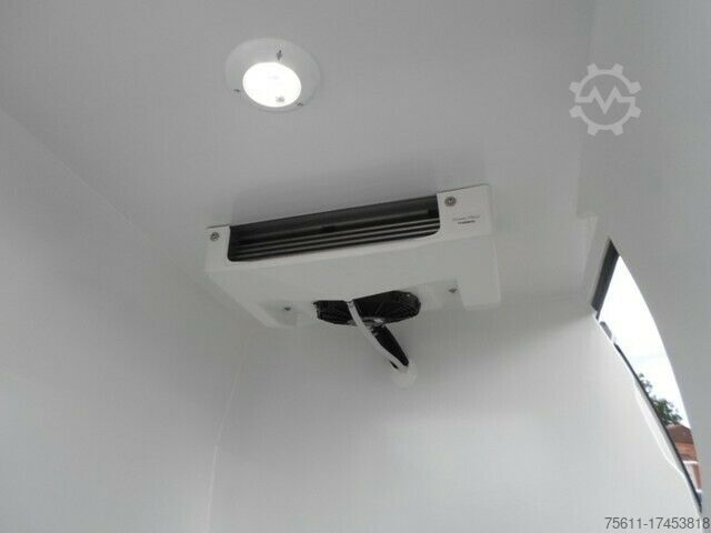 Refrigerator body van VW CADDY Cargo MAXI O°C Frischedienst 230V PDC MFLR G