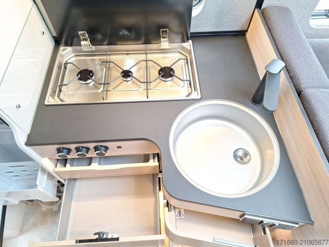 Teilintegriertes Wohnmobil HYMER/ERIBA B-Klasse MC T 600