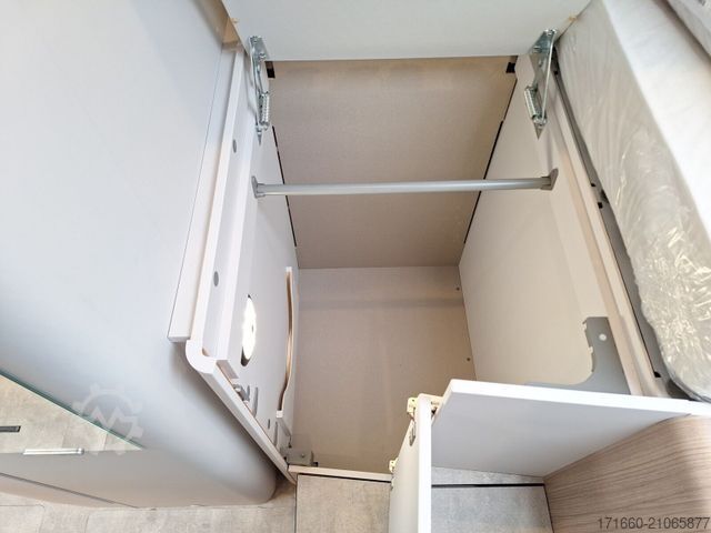 Teilintegriertes Wohnmobil HYMER/ERIBA B-Klasse MC T 600