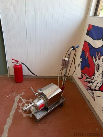 Werk II Fillmaster R18 Isobaric Filler Capper (2023) Werk II Isobaric Filler Capper
